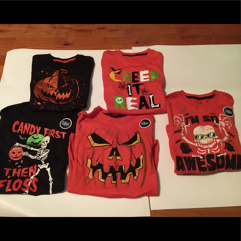 Boys Halloween shirt lot